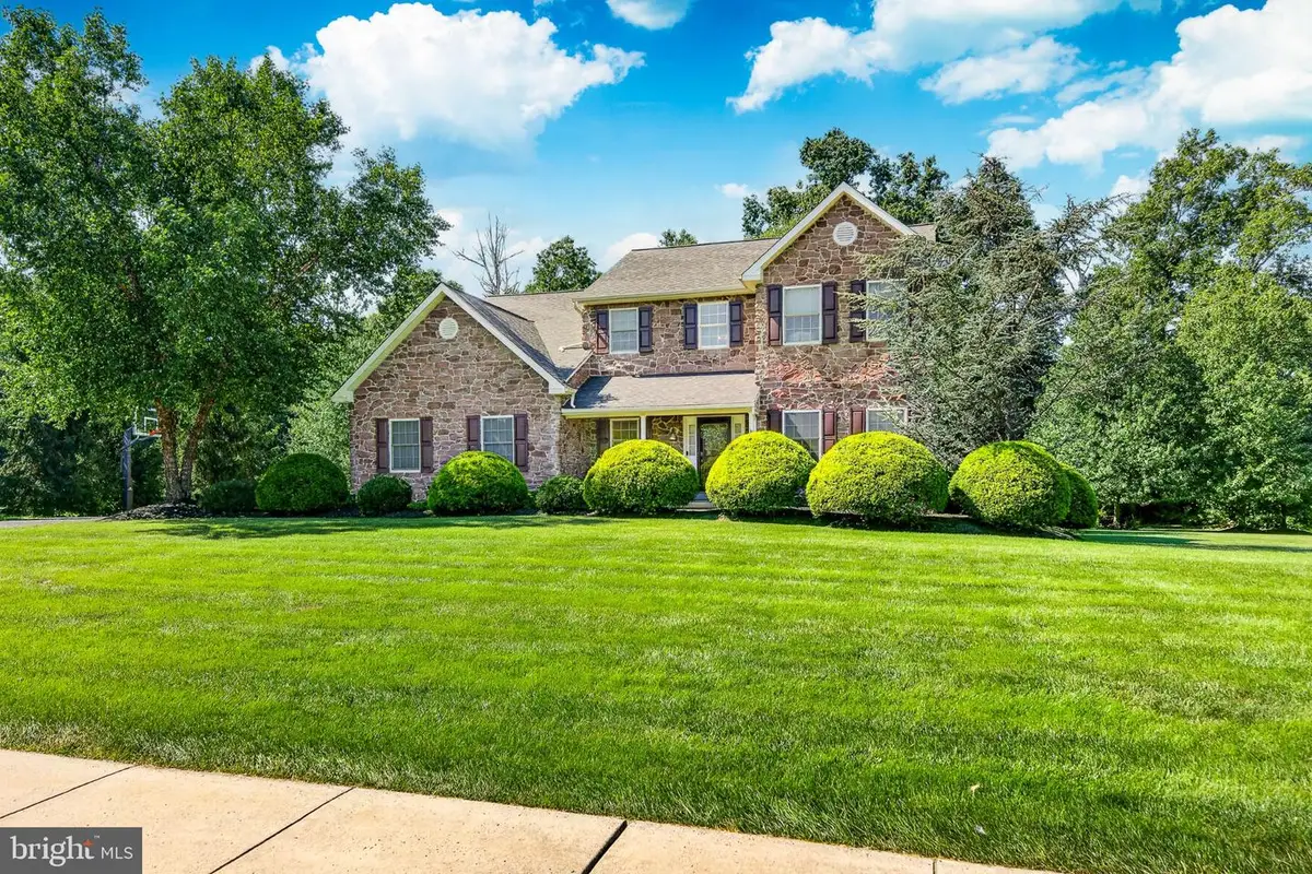 2200 Claymont Dr, Quakertown, PA 18951 - #1