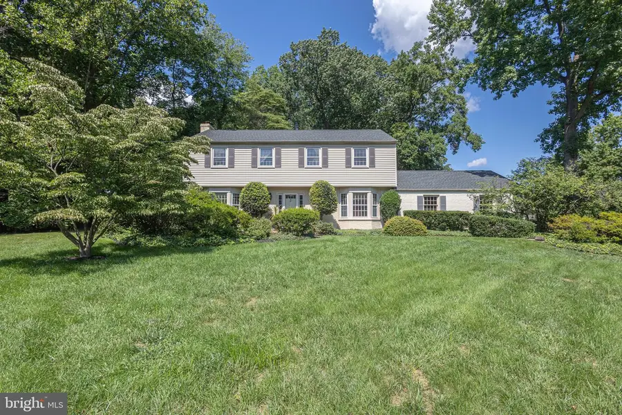 835 Dukes Dr, Yardley, PA 19067 - #2