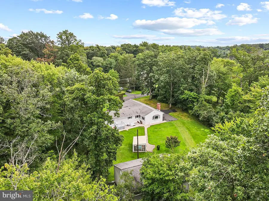 929 Creamery Rd, Newtown, PA 18940 - #2