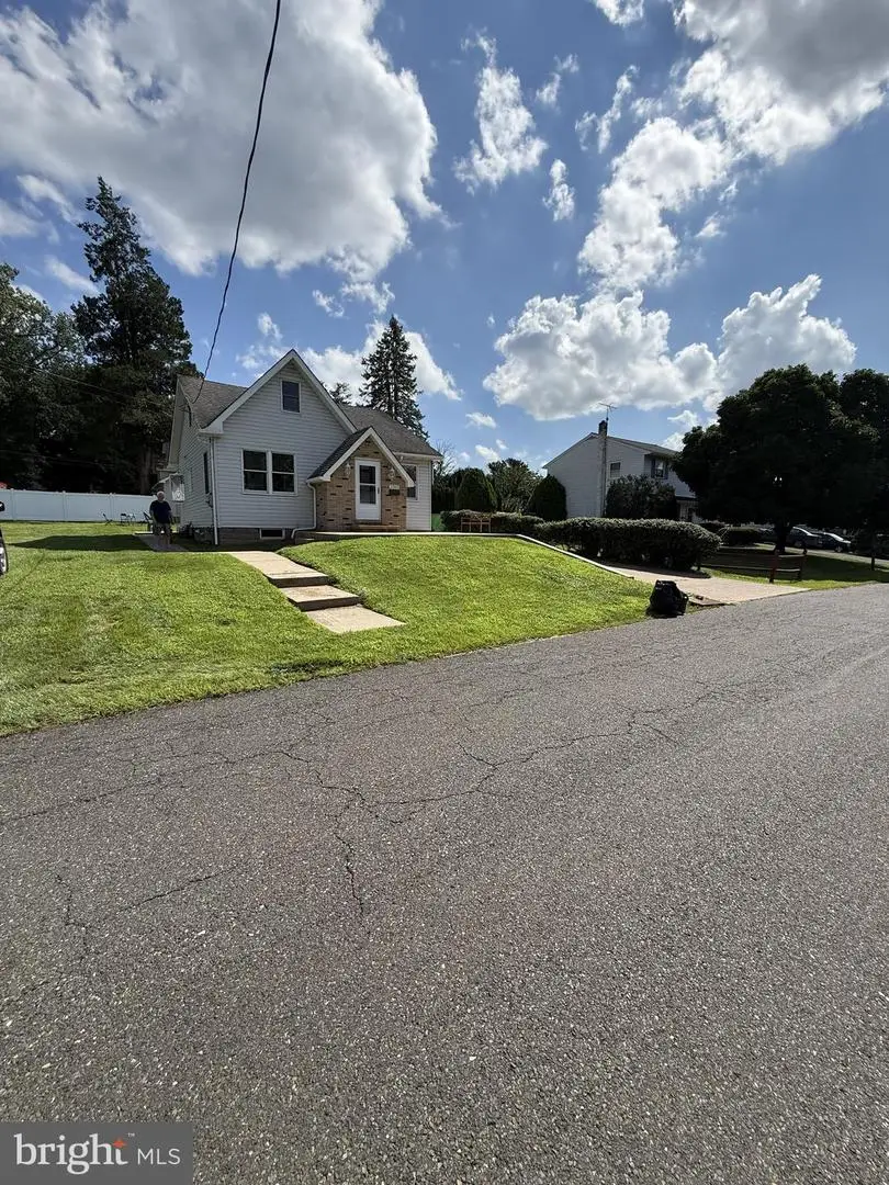 2265 Ogden Ave, Bensalem, PA 19020 - #2