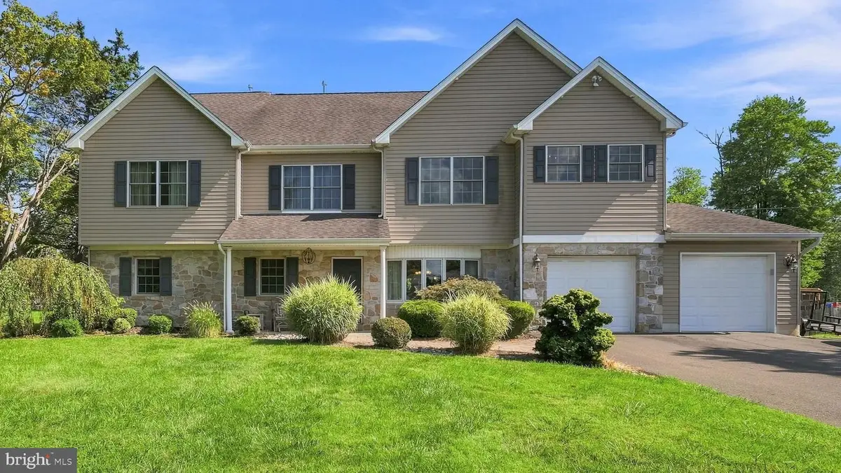 539 Fairhill Dr, Churchville, PA 18966 - #1