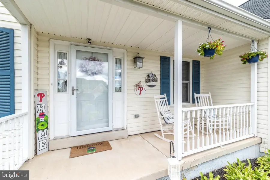 1233 Cobblestone Dr, Quakertown, PA 18951 - #2