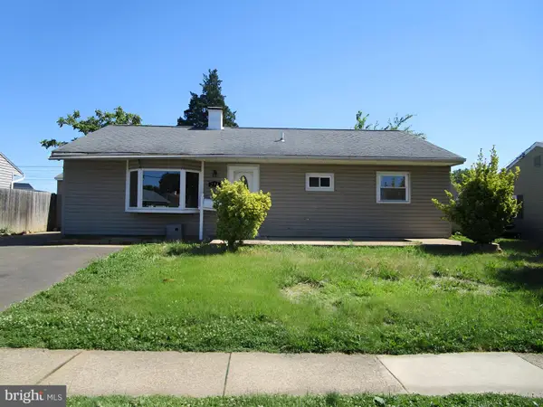 254 N Oxford Valley Rd, FAIRLESS HILLS, PA 19030