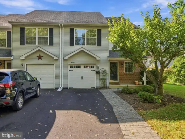 4932 Tall Cedar Ct, PIPERSVILLE, PA 18947