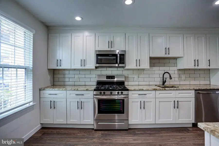 977 Browning Pl, Warminster, PA 18974 - #3