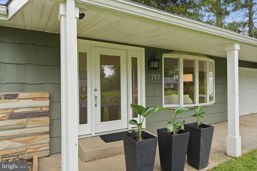 717 Kleckner Rd, Bensalem, PA 19020 - #2