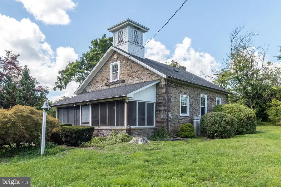1510 Mink Rd, Perkasie, PA 18944 - #2