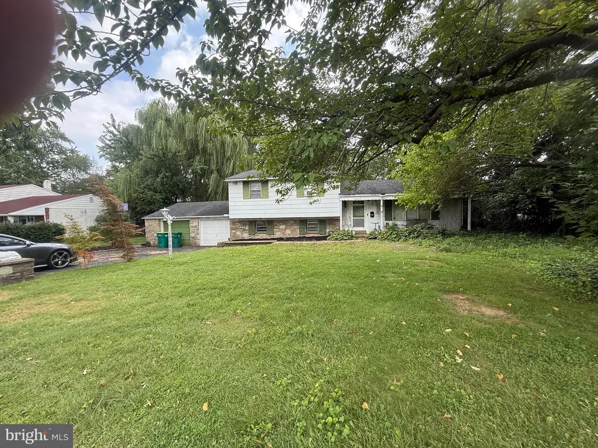2072 Hansell Dr, Bensalem, PA 19020 - #1