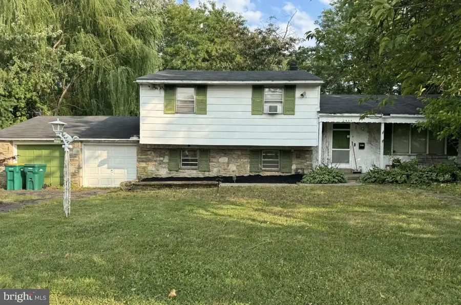 2072 Hansell Dr, Bensalem, PA 19020 - #2