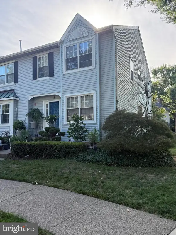91 Liberty Dr, LANGHORNE, PA 19047