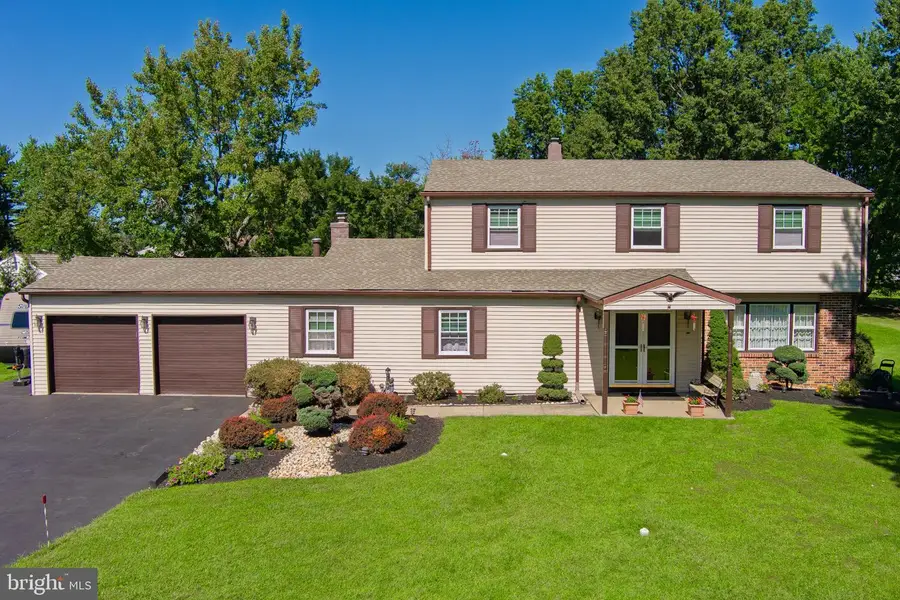 28 Harvest Rd, Ivyland, PA 18974 - #2