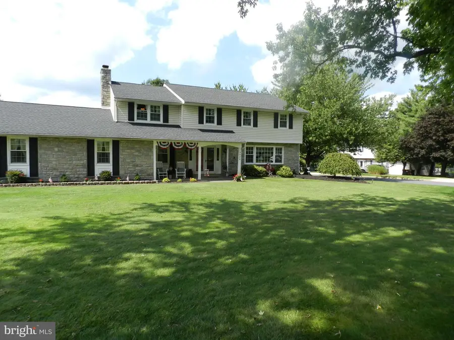 3020 State Rd, Telford, PA 18969 - #2