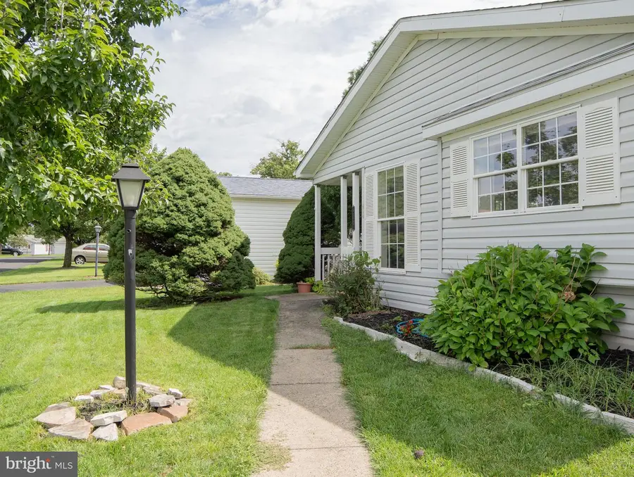 232 Thrush Cir, New Hope, PA 18938 - #3