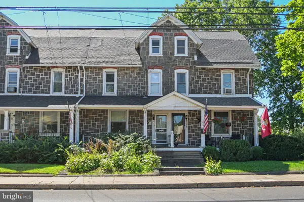 628 E Broad St, QUAKERTOWN, PA 18951