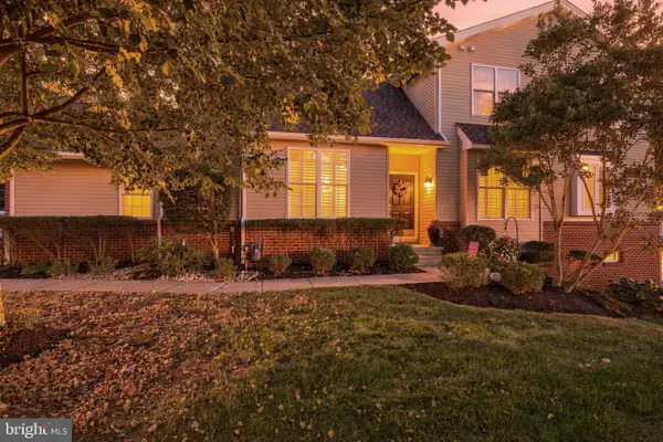 2424 S Whittmore St, FURLONG, PA 18925