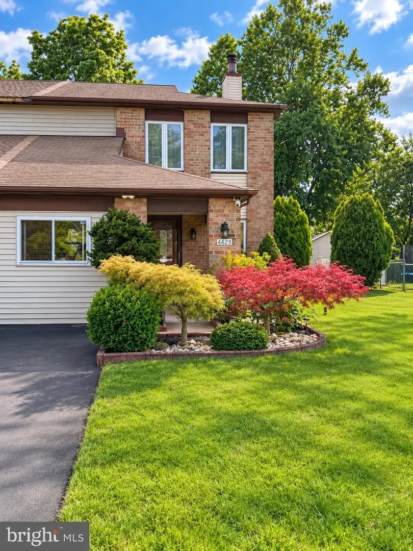 6625 Senator Ln, Bensalem, PA 19020 - #1