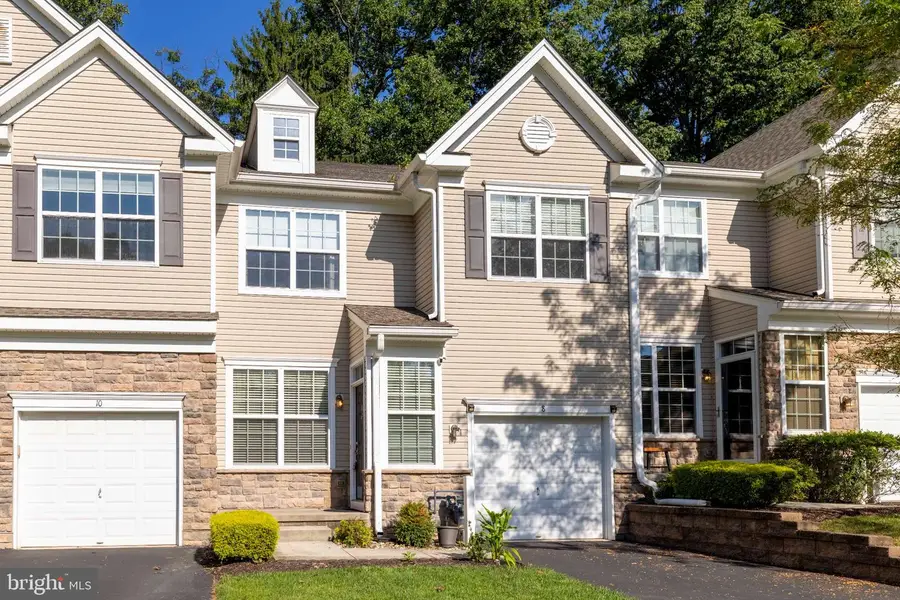 8 Jamies Ct, Warminster, PA 18974 - #2