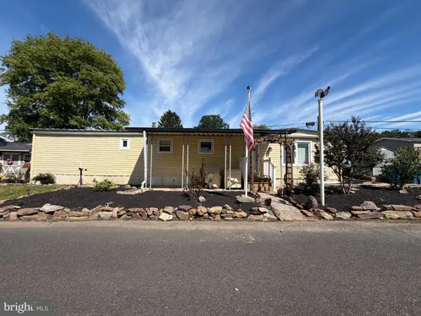 16 Childs, DOYLESTOWN, PA 18901