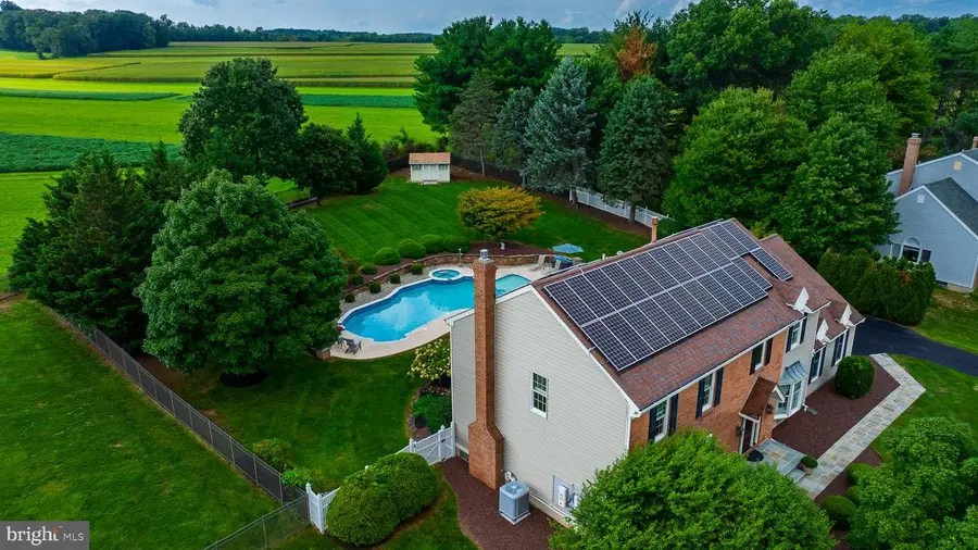 1429 Heather Ridge Dr, Newtown, PA 18940 - #2