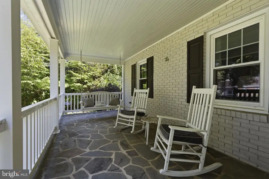 6 Moon Cir, Yardley, PA 19067 - #3