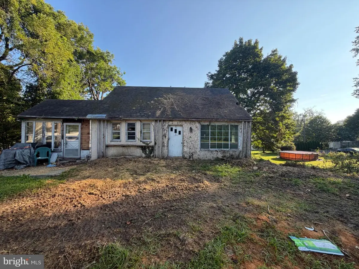 109 County Line Rd, Lower Southampton, PA 19053 - #1