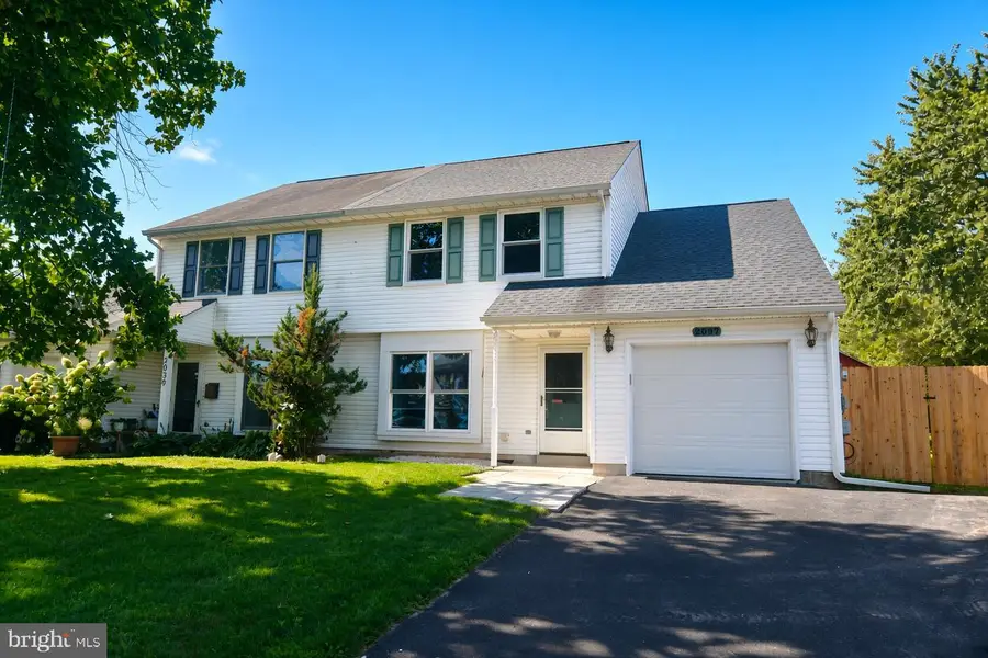 2037 Clover Mill Rd, Quakertown, PA 18951 - #2