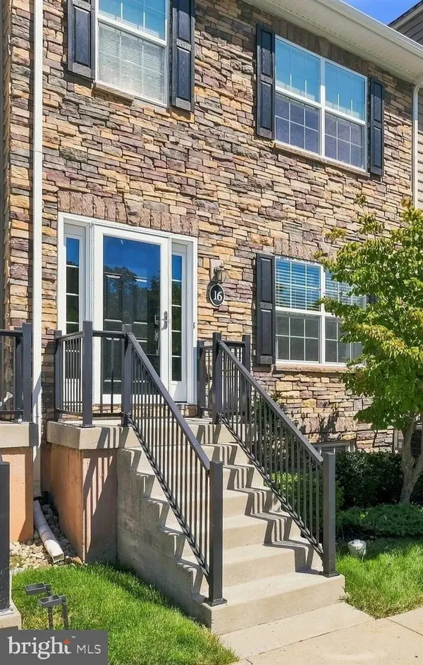 3910 Cephas Child Rd #16, DOYLESTOWN, PA 18902