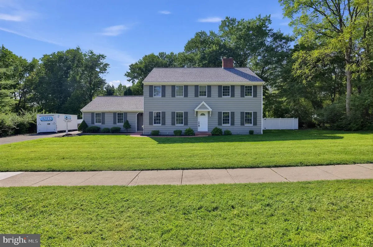 597 Barn Dr, Yardley, PA 19067 - #1