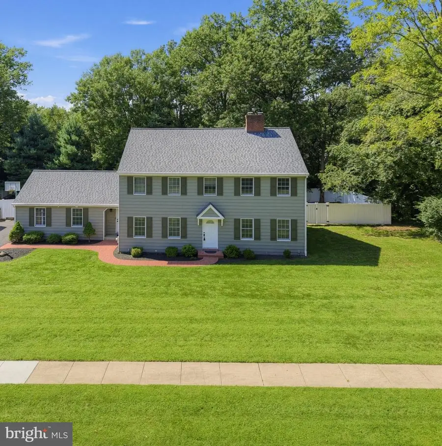 597 Barn Dr, Yardley, PA 19067 - #2