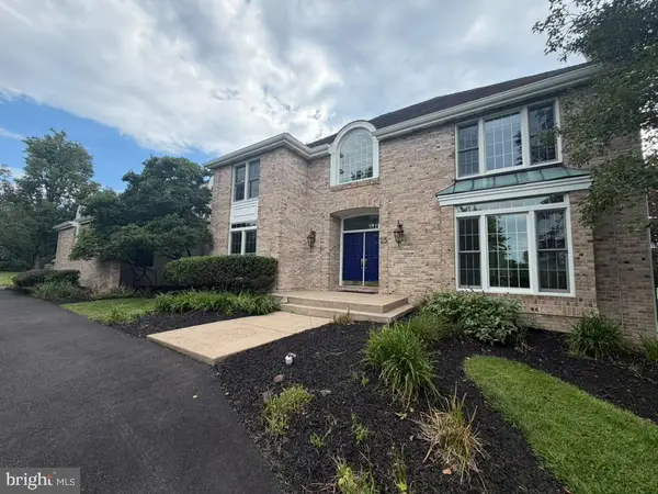 25 Sandtrap Cir, WARMINSTER, PA 18974