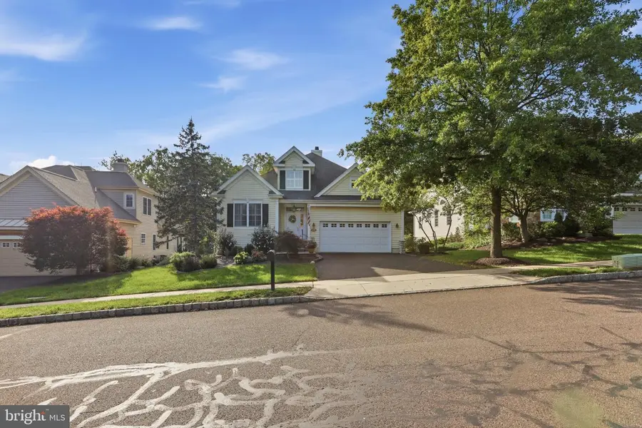 105 Silvertail Ln, New Hope, PA 18938 - #2