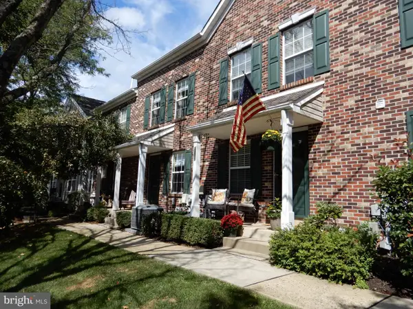 3975 Captain Molly Cir, DOYLESTOWN, PA 18902