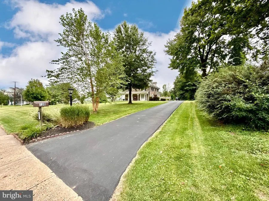 430 S Main St, Quakertown, PA 18951 - #2