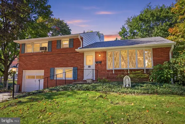 320 Rumpf Ave, LANGHORNE, PA 19047