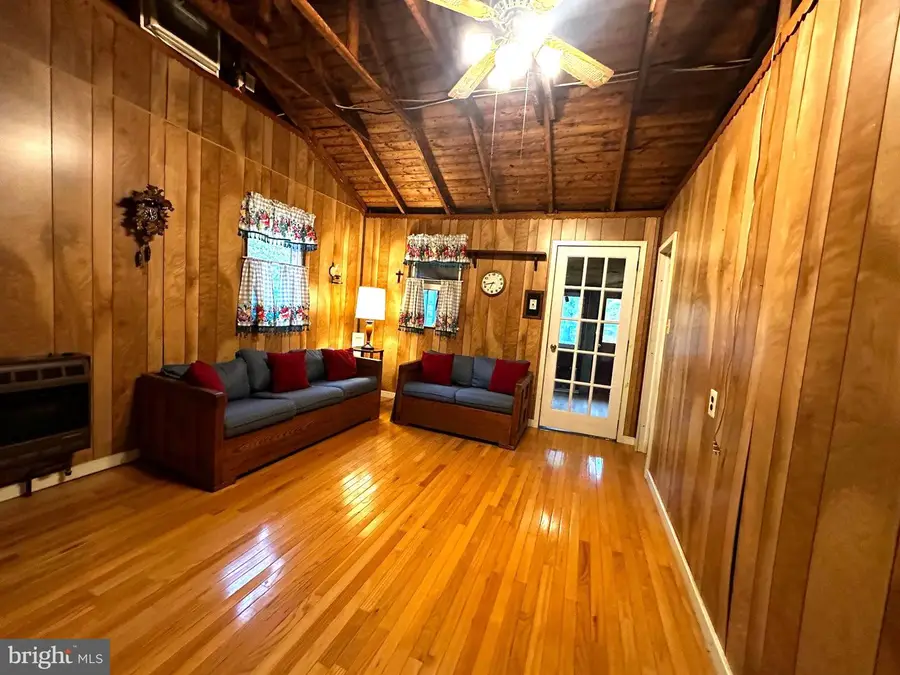 1285 Nursery Rd #20, Green Lane, PA 18054 - #3