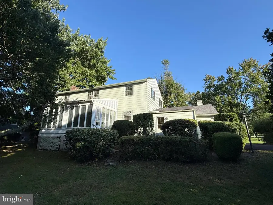 162 E Butler Ave, Doylestown, PA 18901 - #3