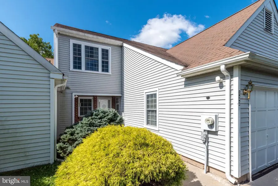 122 Wigton Cir, Perkasie, PA 18944 - #2