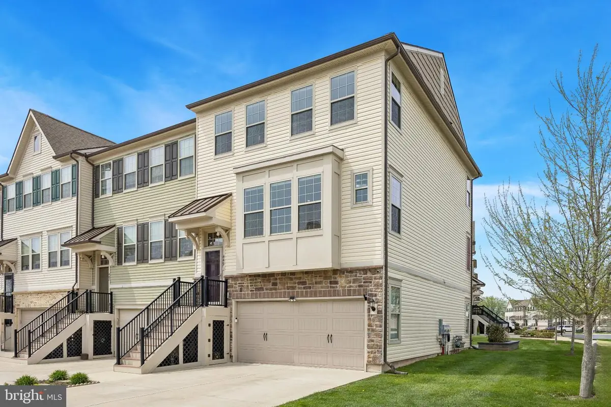 449 Tall Oaks Dr, Warminster, PA 18974 - #1