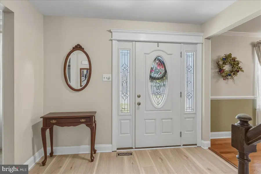 1527 Barnswallow Dr, Bensalem, PA 19020 - #3