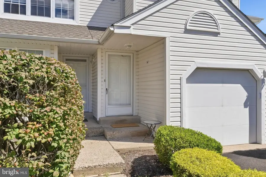 36 Banbury Ct, Southampton, PA 18966 - #2