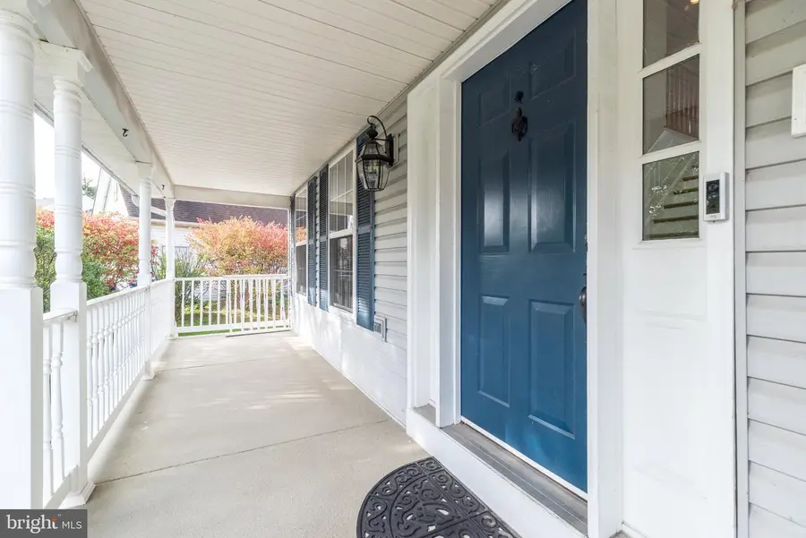 347 Beechwood Dr, Sellersville, PA 18960 - #2