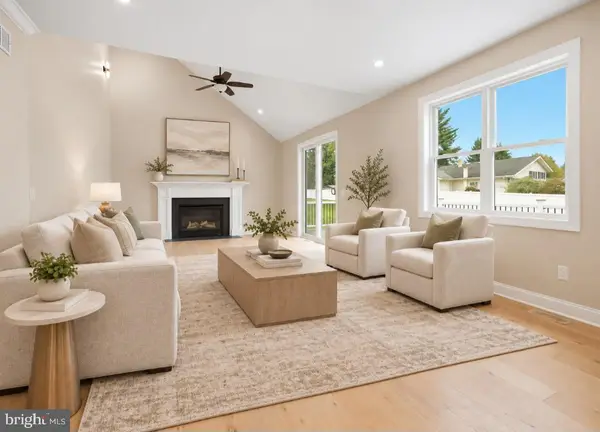 45 Davisville Rd, SOUTHAMPTON, PA 18966