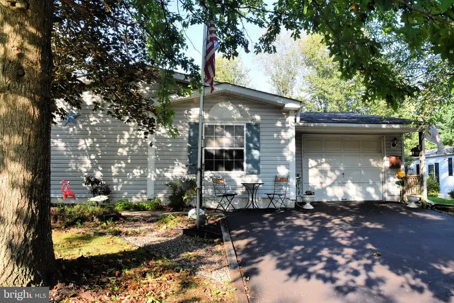 4 Williams Way, Sellersville, PA 18960 - #2