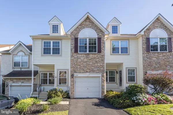 4547 Old Oak Rd, DOYLESTOWN, PA 18902