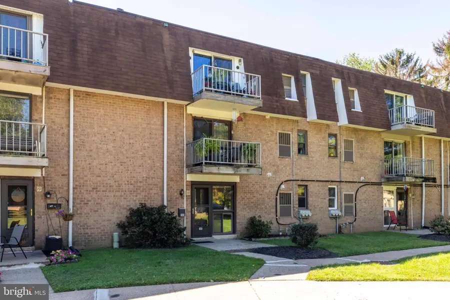 885 York Rd #18c, Warminster, PA 18974 - #2