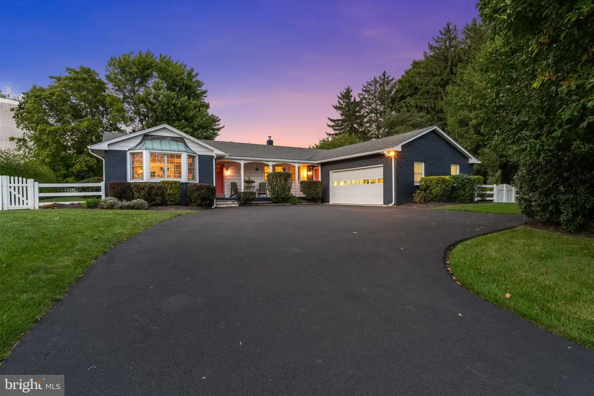 259 Frost Ln, Newtown, PA 18940 - #1