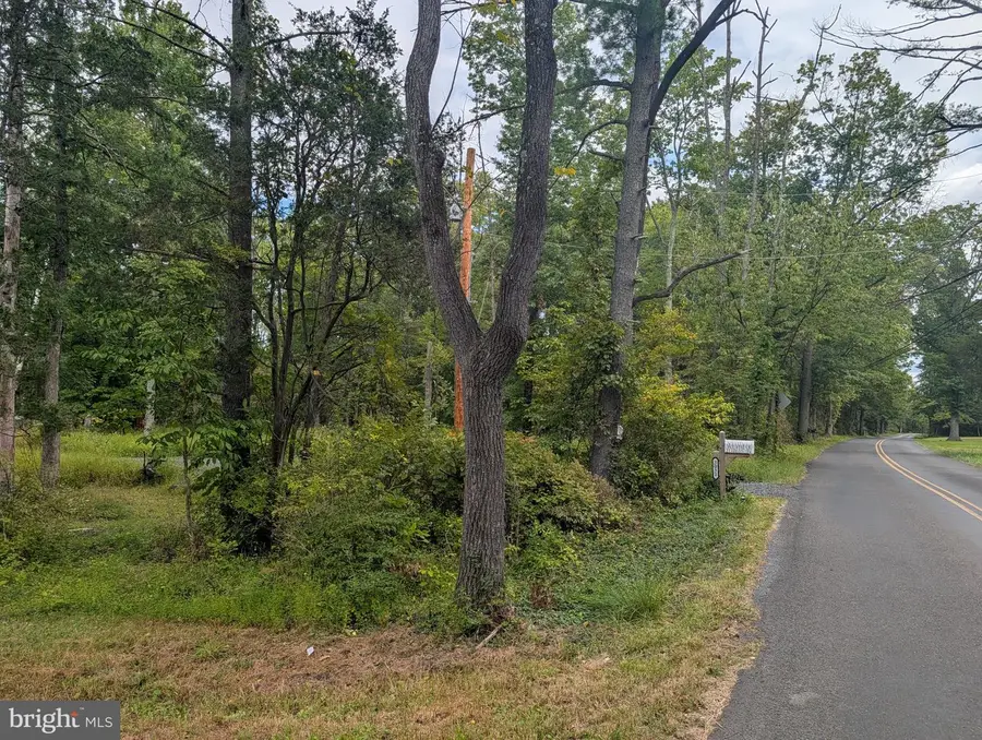 3051 Bursonville Rd, Riegelsville, PA 18077 - #2