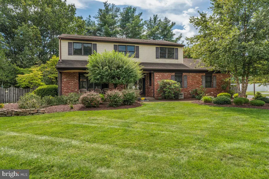 52 Meer Dr, Feasterville Trevose, PA 19053 - #2