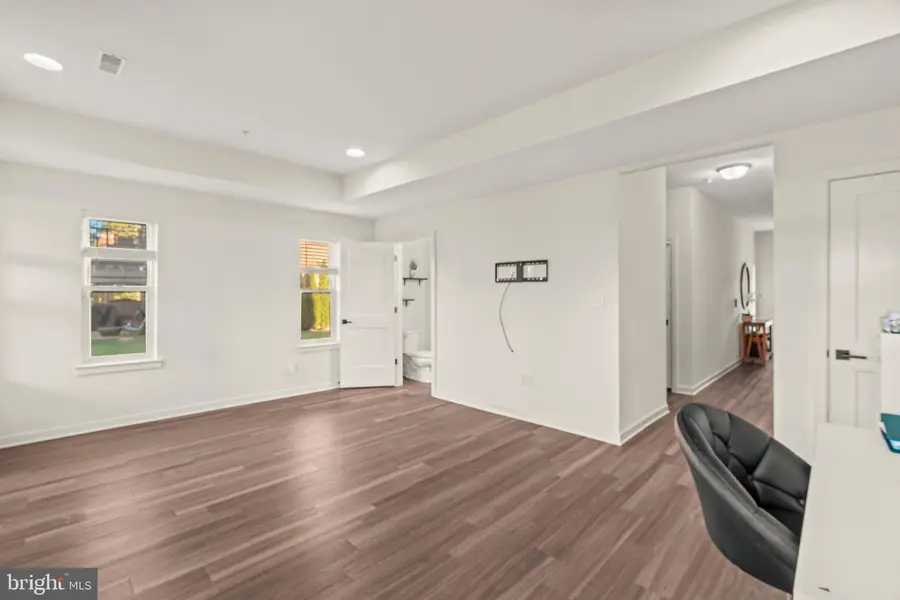 14 Diana Ln, Feasterville Trevose, PA 19053 - #3