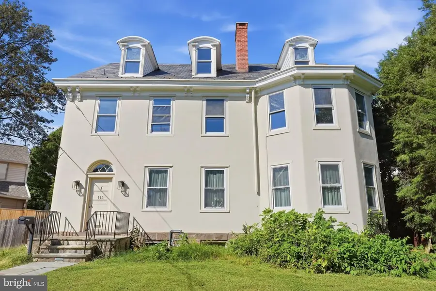 113 E Penn St, Newtown, PA 18940 - #2